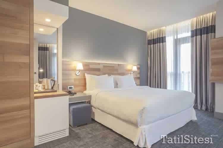 Four Points By Sheraton Hotel